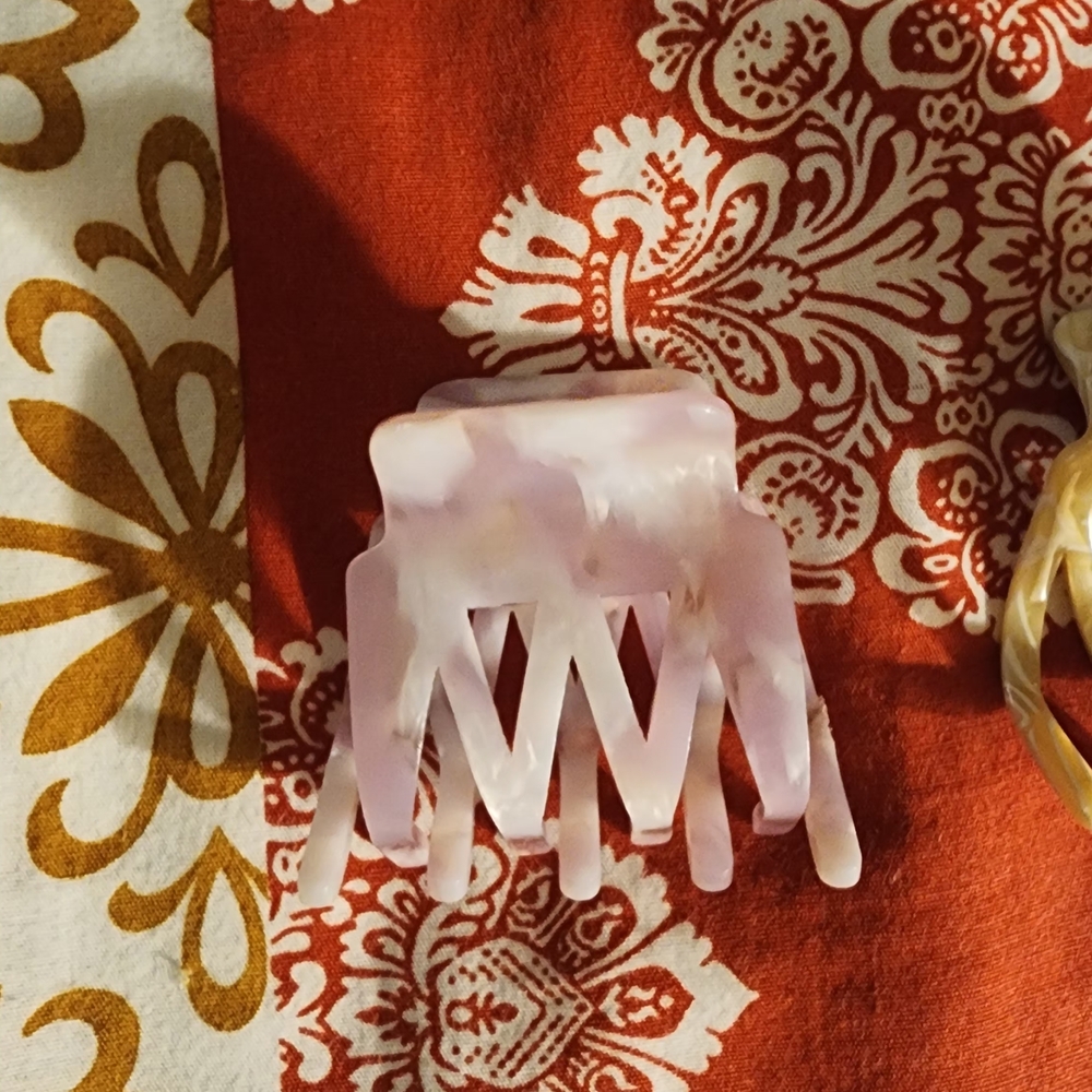 Assorted Hair Accessories Set - Picture 5 of 12